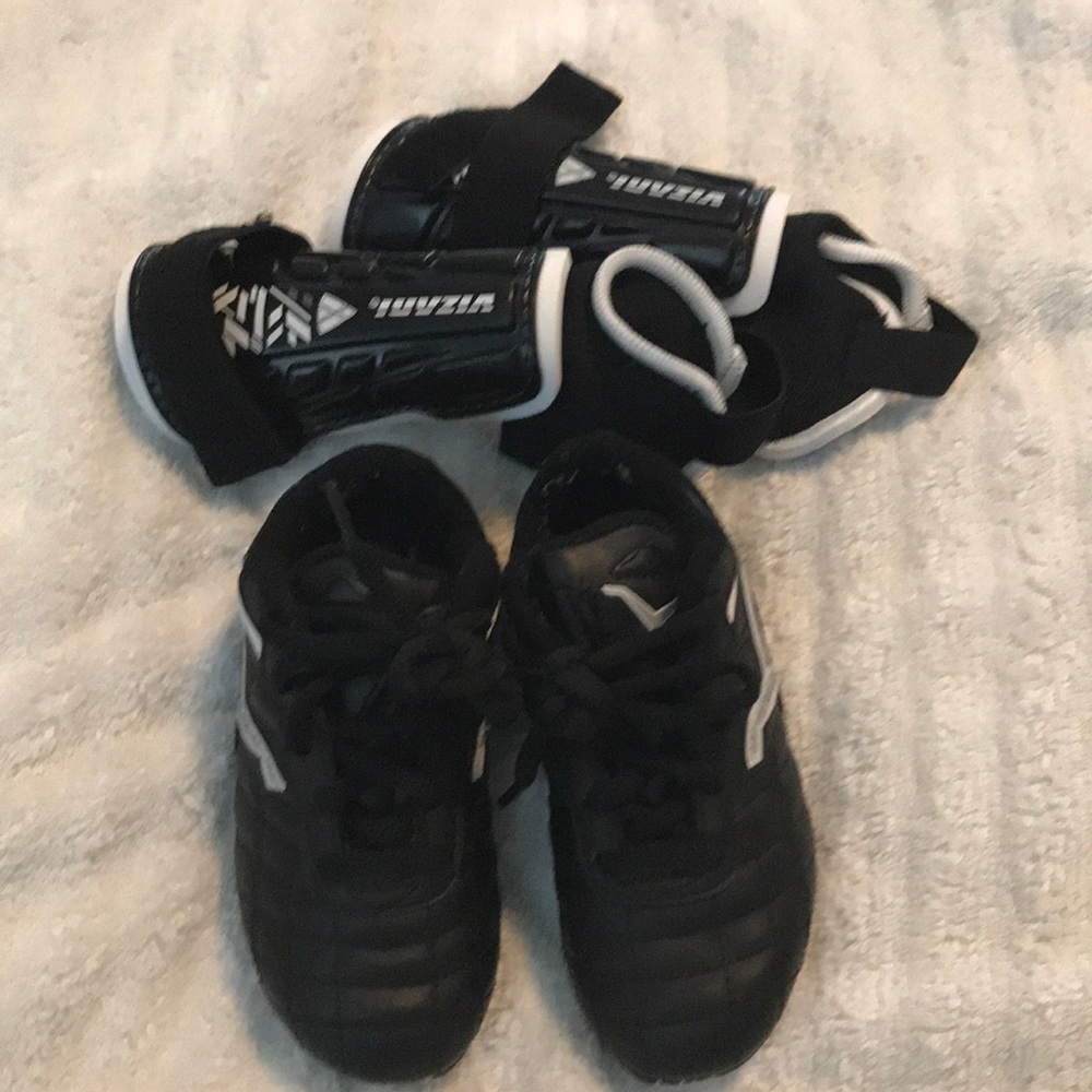 Cleats and shin guards size 9 and xxs